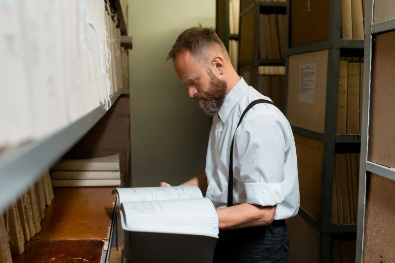 Forget Google: Why Power Users Are Turning to Forum Archives for Real Answers